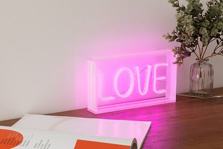 Настолна LED лампа atmosphera LOVE, Розова, 23 cm