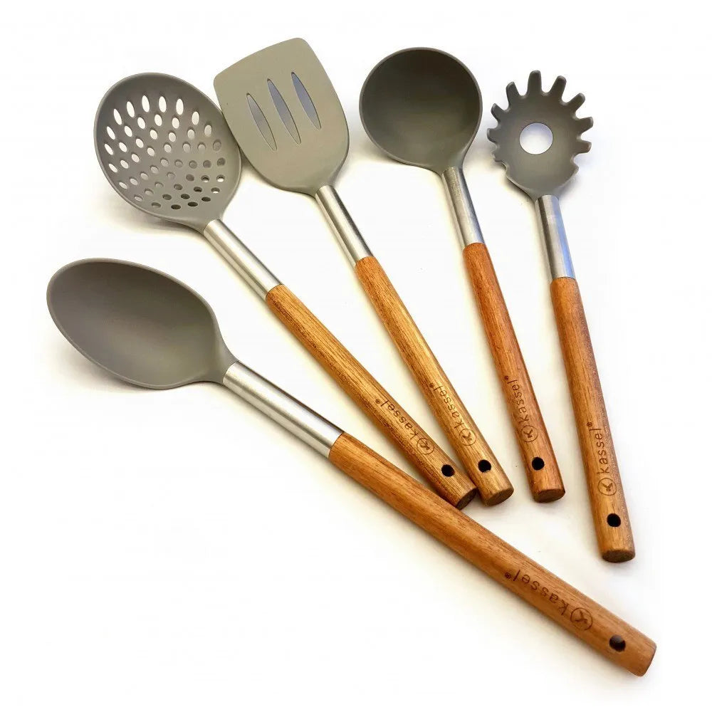 Set de tacâmuri de bucătărie 5 buc, Kassel, salcâm